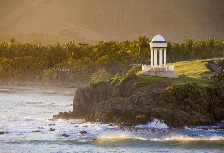 Idyllic Caribbean scene